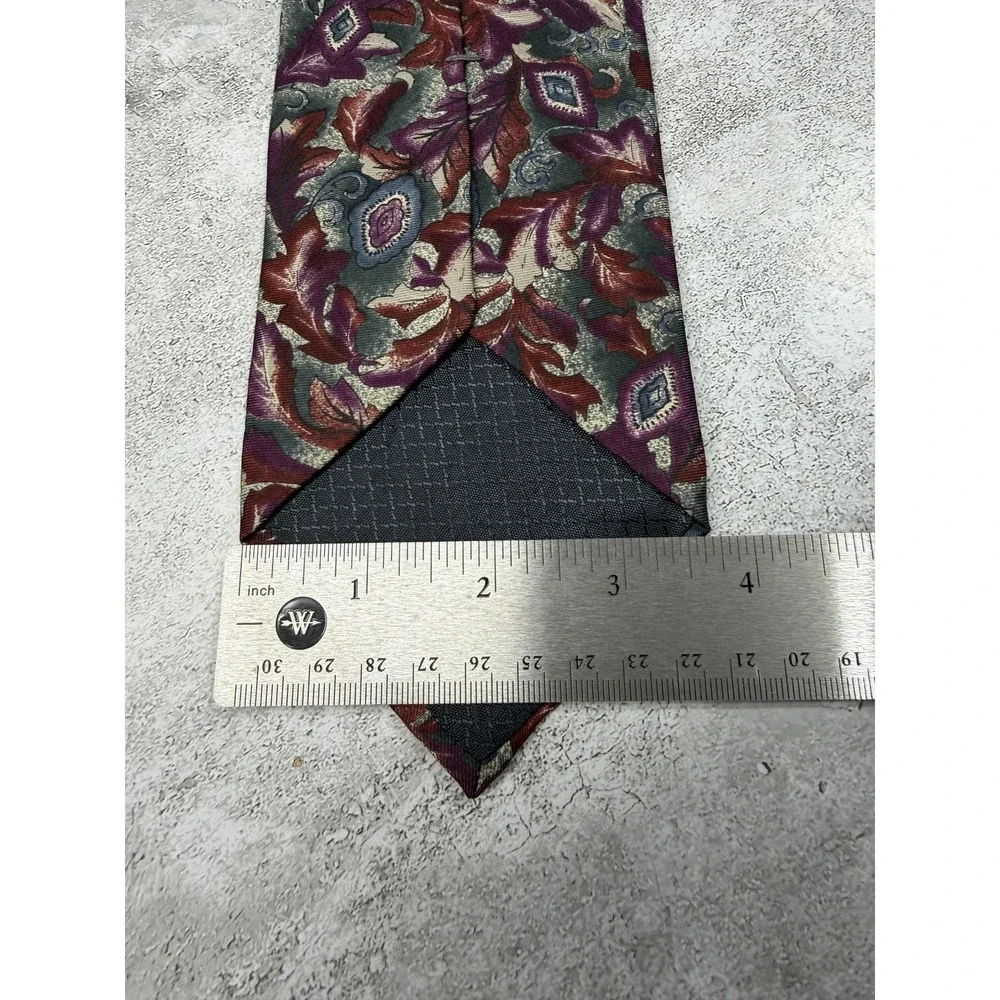 Christian Dior Tie Mens One Size Multicolor 100%‎ Silk Paisley Italy Designer